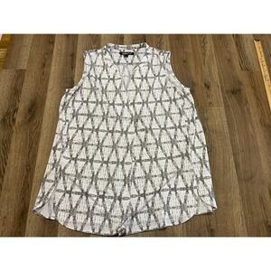 Gramercy 22 Tank Top, Women's Size Large, White Gray, V-neck, Sleeveless